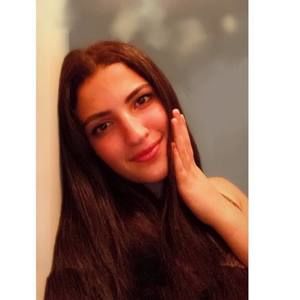 Meet your Posher, Salma